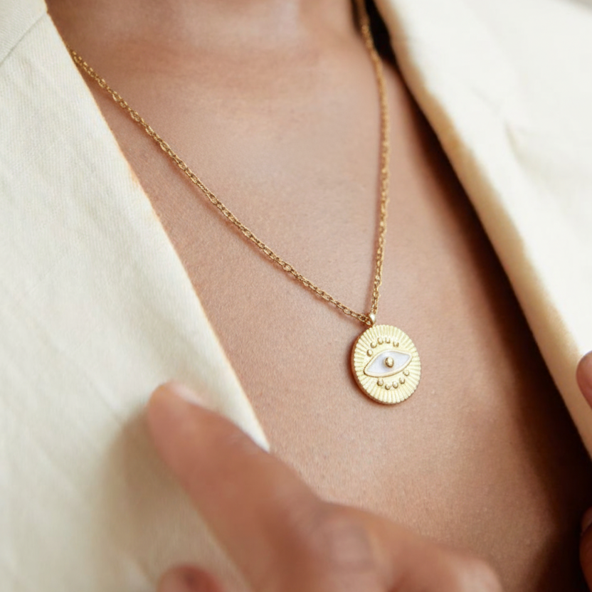 Collar ojo turco